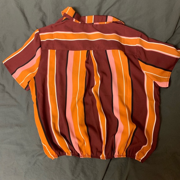 Forever 21 Crop Top NWOT - Picture 2 of 2